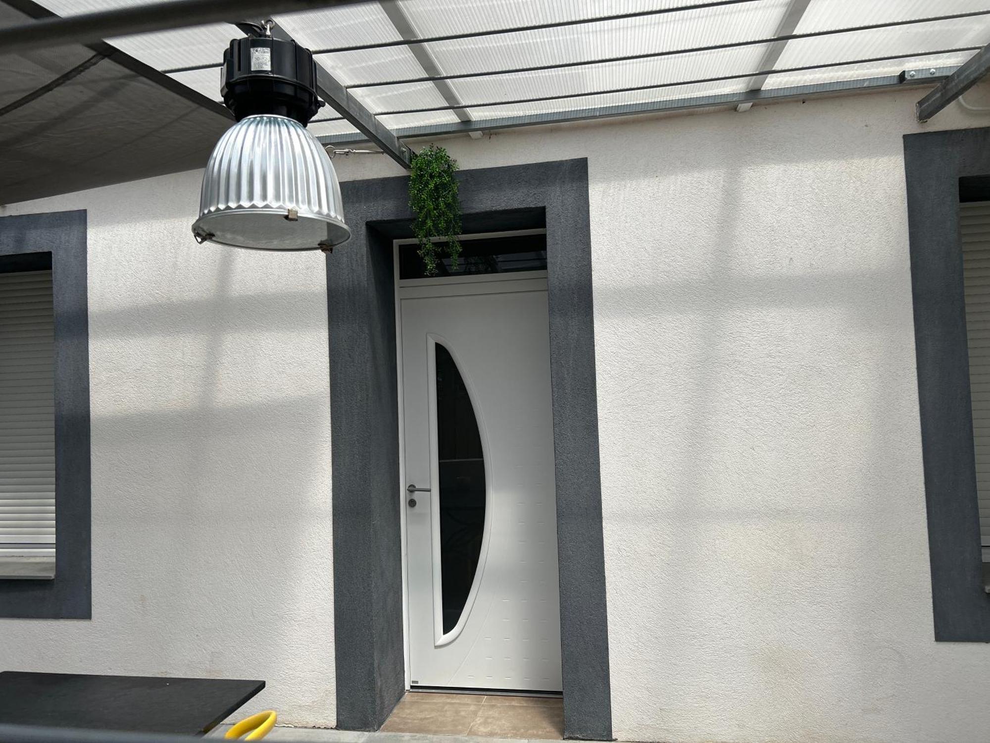 Aux 3 Domaines T2 Avec Terrasse Apartman Hyères Kültér fotó